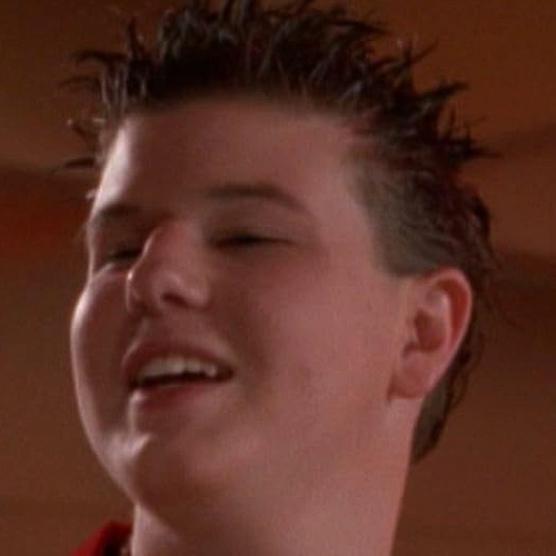 Arquivo:Joshua Boyd em A Casa Inteligente.png