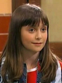 Ally Parker em As Visões da Raven