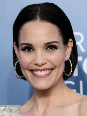 Leslie Bibb.jpg