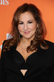 Voz recorrente de Kathy Najimy