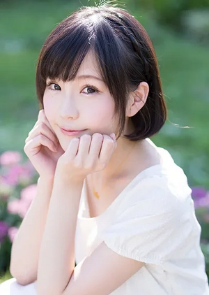 Minami Takahashi.png