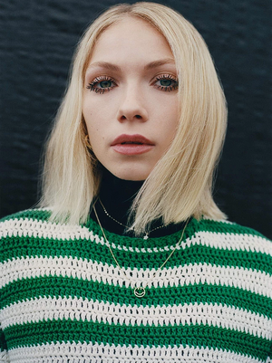 Tavi Gevinson.png