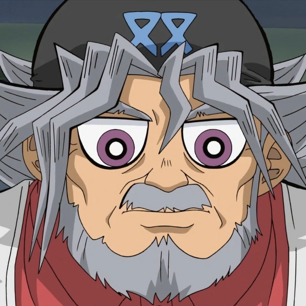 Arquivo:Vovo A Piramide da Luz.png