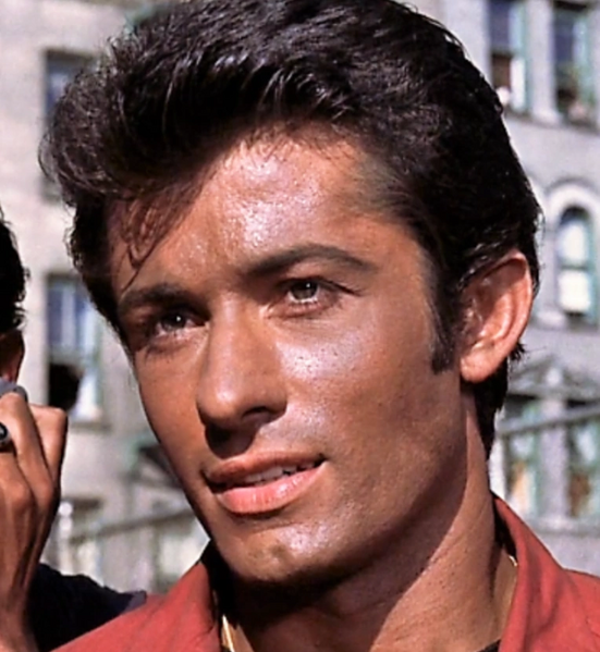 Arquivo:Amor-sin-barreras-1961-10d.PNG.webp