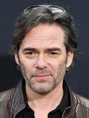 Billy Burke.jpg