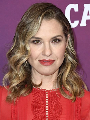 Leslie Grossman.jpg