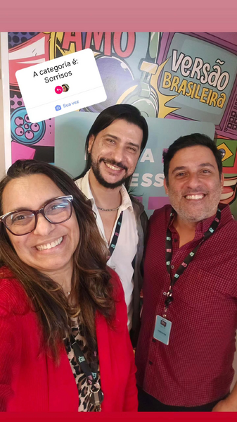 Arquivo:Rita, Duda e Peterson.png