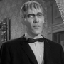 Tropeço em A Família Addams (Dublasom Guanabara)