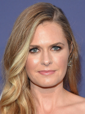 Maggie Lawson.png