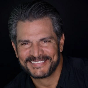 Roberto Mateos.jpg