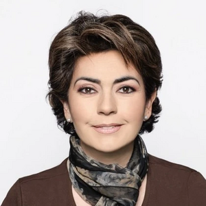 Dacia Arcaráz.jpg