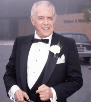 Desi Arnaz.png