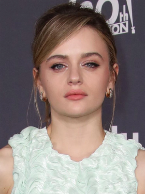 Joey King.jpg