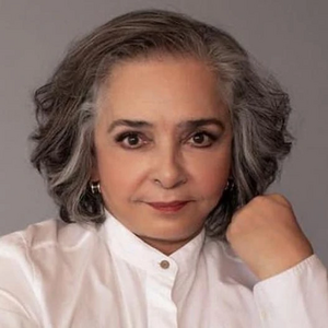 Ana Martín.jpg