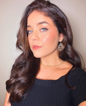 Carol Albuquerque (Dubladora).jpg
