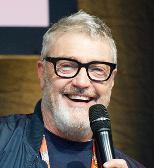 Vincent Regan.jpg
