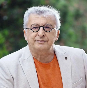 Hüseyin Avni Danyal.jpg