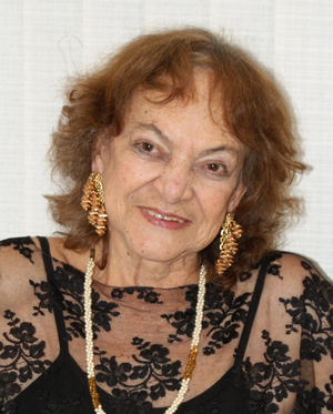Lia Farrel.jpg