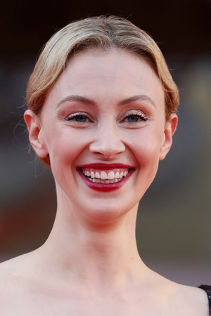 Sarah Gadon.jpg