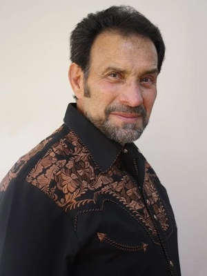 Toño Infante.jpg