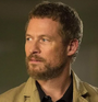 David Clarke em Revenge (Redublagem)