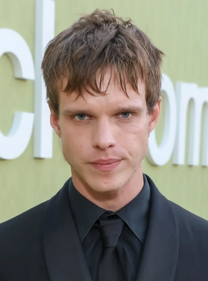 Finn Bennett.png