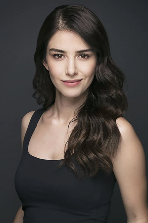 Özge Gürel.jpg