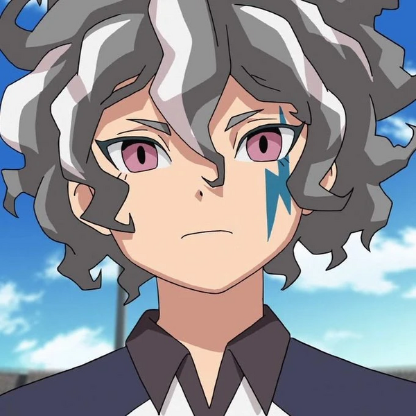 Arquivo:Hiroto Kira.jpg