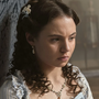 Violet Ledger (jovem) em Rainha Charlotte: Uma História Bridgerton