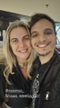 Diretora de Dublagem, Flavia Fontenelle junto com dublador do Remmick Nano Max na Pré-Estreia