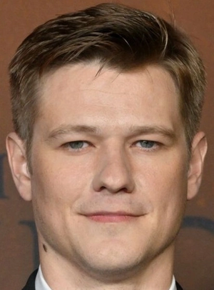 Lucas Till.png