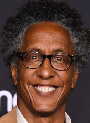 Andre Royo.png