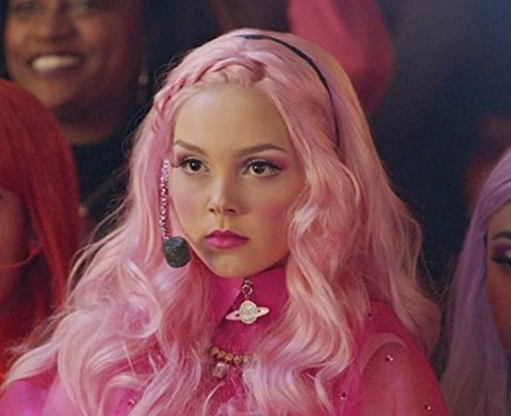 Arquivo:Carrie JATP.png