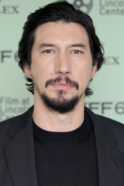 Arquivo:Adam driver 2025.webp