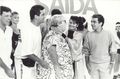 Paulo (último a esquerda) junto com Jô Soares e outros integrantes do programa Veja o Gordo, em 1988.