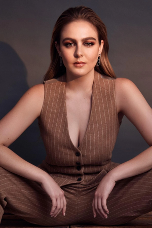 Regina Pavón.jpg