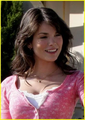 Olivia Masterson em Zeke & Luther