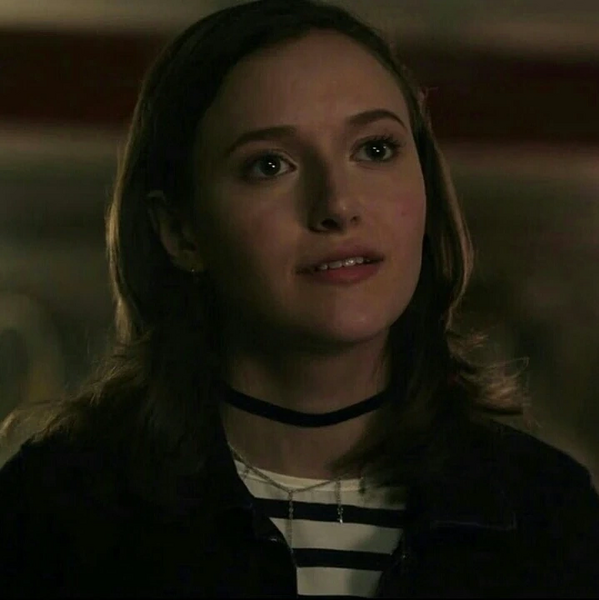 Arquivo:Alex Danvers Adolescente.png