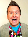Mister Maker na série homônima