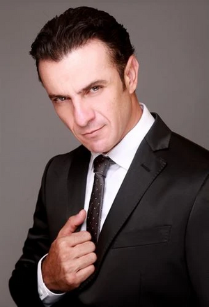 Alejandro Ávila.jpg
