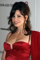 Gina Gershon
