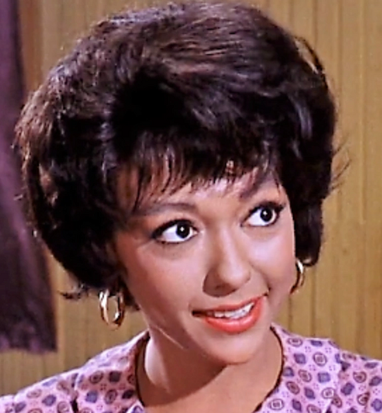 Arquivo:Amor-sin-barreras-1961-11c.PNG.webp