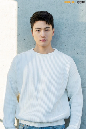 Shin Seung-Ho.png