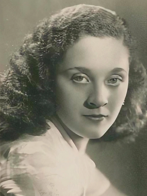 Ruth Schelske.jpg