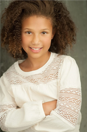 Melody Niemann.png