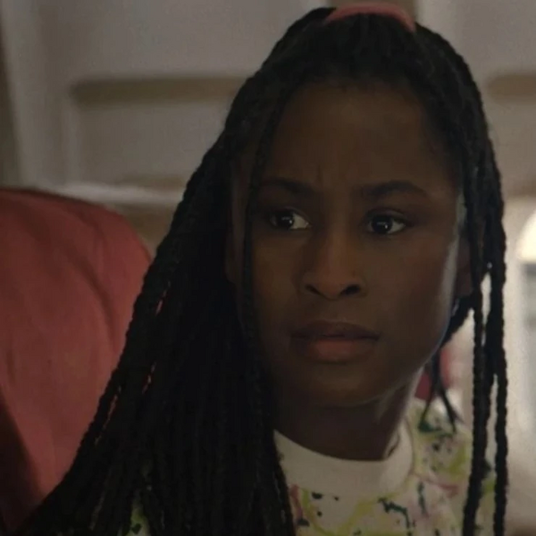 Arquivo:Akilah (S1) - Yellowjackets.jpg