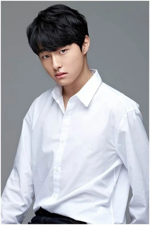 Yoon Chan-Young.jpg