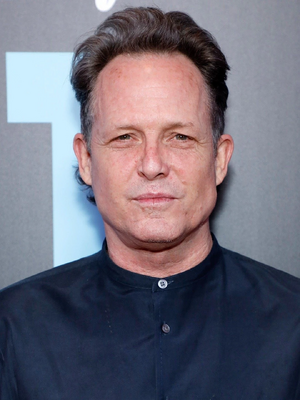 Dean Winters.jpg
