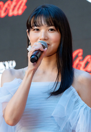 Saori Hayami.jpg