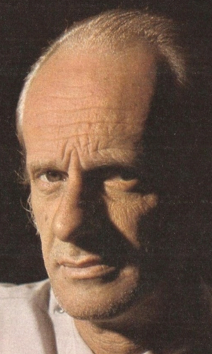 Older Cazarré2.png